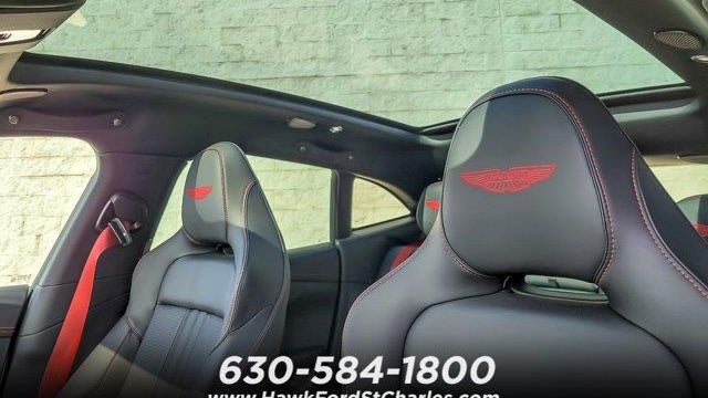 2025 Aston Martin DBX 707