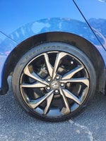 2018 Civic Thumbnail 26