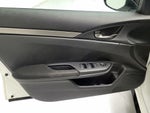 2017 Civic Thumbnail 11