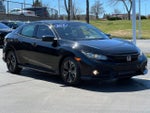2018 Civic Thumbnail 32