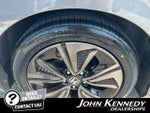 2017 Civic Thumbnail 6