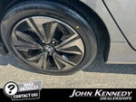 2017 Civic Thumbnail 9