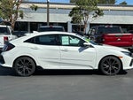 2018 Civic Thumbnail 38