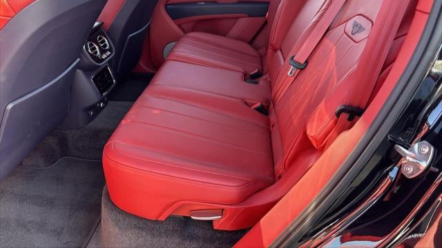 2022 Bentley Bentayga V8