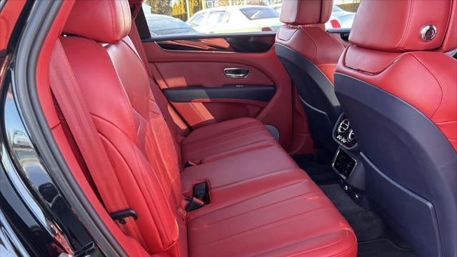 2022 Bentley Bentayga V8