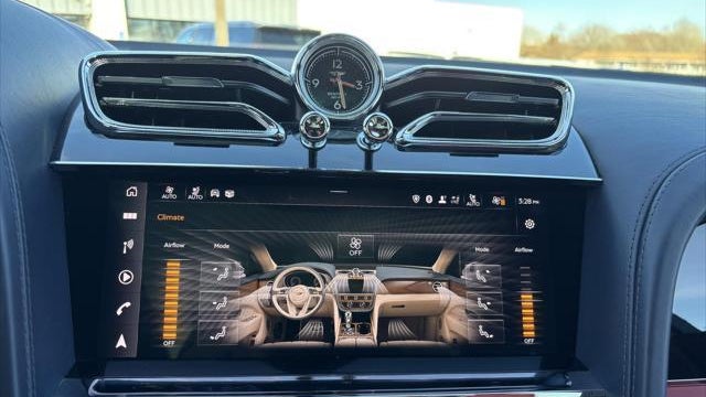 2022 Bentley Bentayga V8