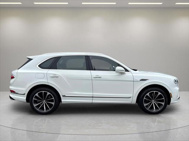 2023 Bentley Bentayga - $132,477