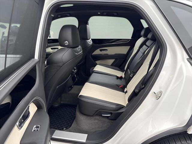 2023 Bentley Bentayga - $132,477