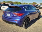 2019 QX30 Thumbnail 3