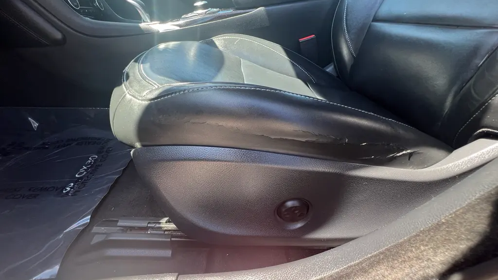2018 INFINITI QX30 Luxe