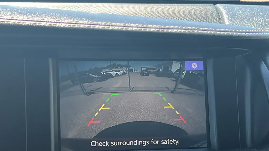 2018 INFINITI QX30 Luxe