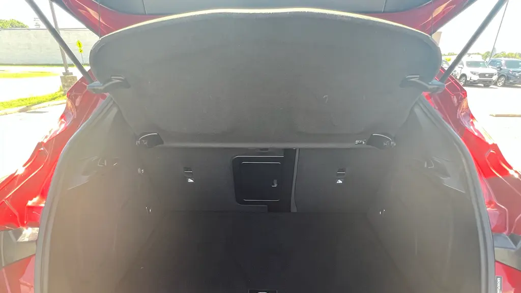 2018 INFINITI QX30 Luxe