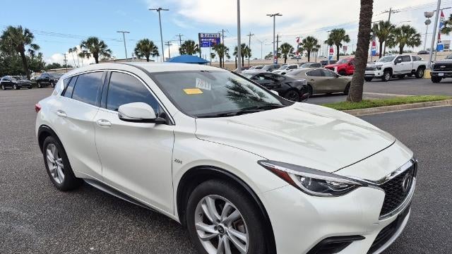 2018 INFINITI QX30 Base