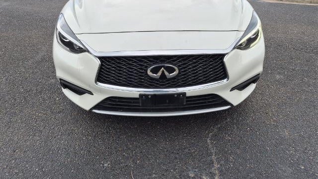 2018 INFINITI QX30 Base