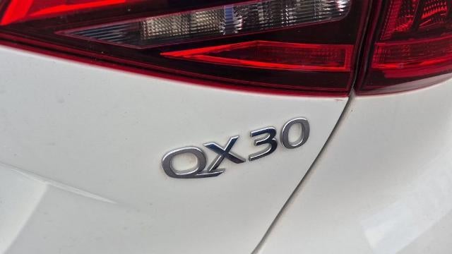 2018 INFINITI QX30 Base