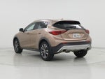 2017 QX30 Thumbnail 4