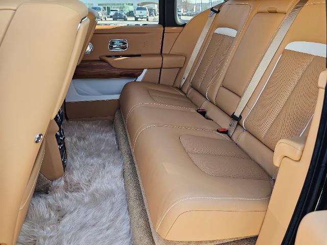 2023 Rolls-Royce Cullinan - $475,000