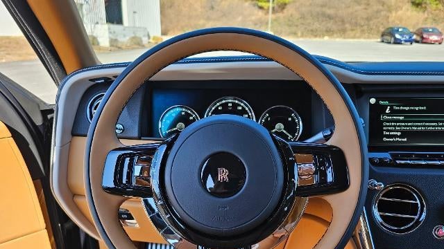 2023 Rolls-Royce Cullinan Base