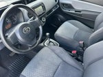 2015 Yaris Thumbnail 11