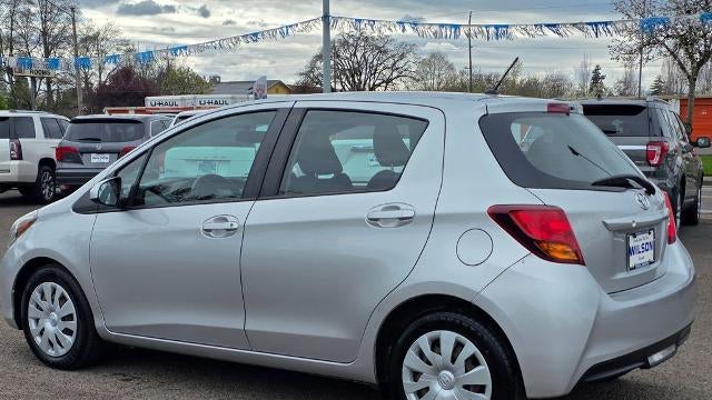 2016 Toyota Yaris 5-Door SE