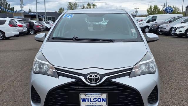 2016 Toyota Yaris 5-Door SE