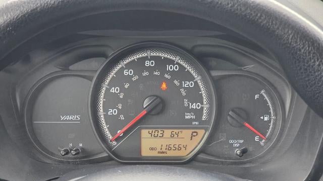 2016 Toyota Yaris 5-Door SE