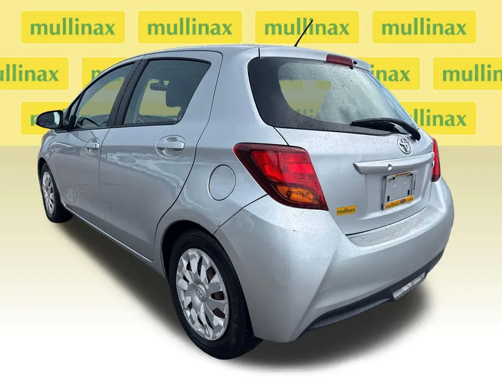 2016 Toyota Yaris - $10,900