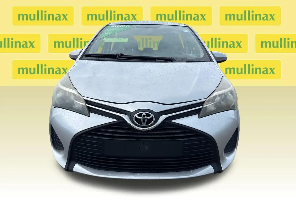 2016 Toyota Yaris - $10,900