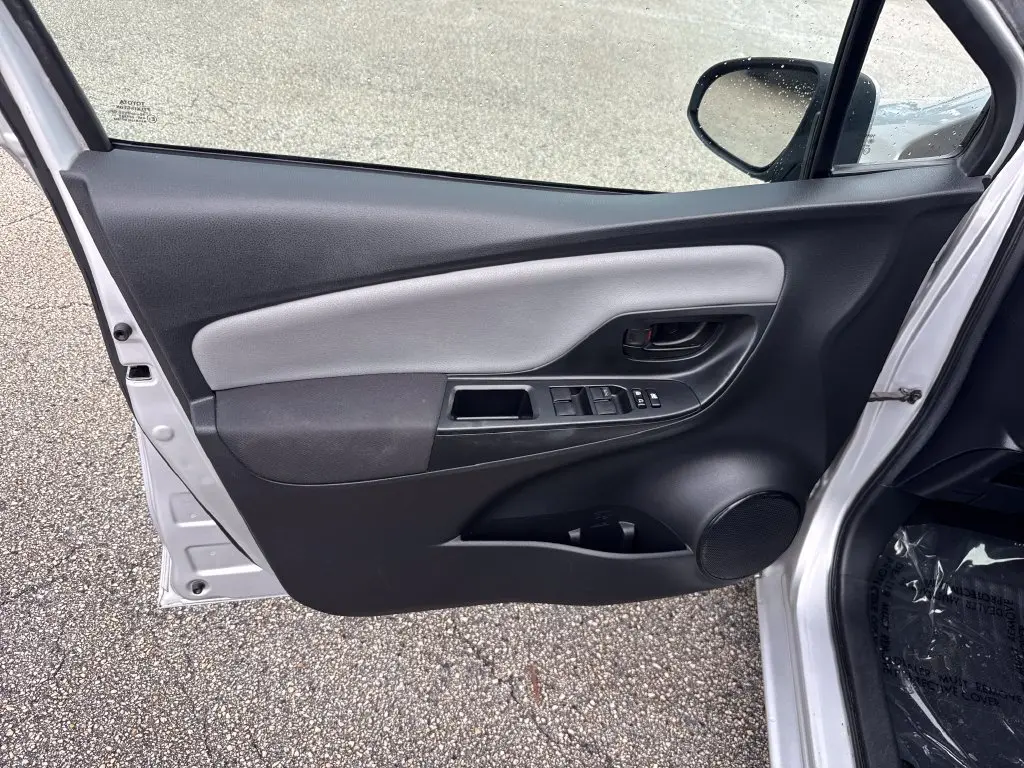 2016 Toyota Yaris - $10,901