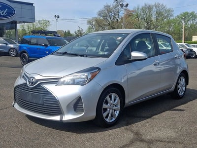 2016 Toyota Yaris SE 4DR Hatchback 5M