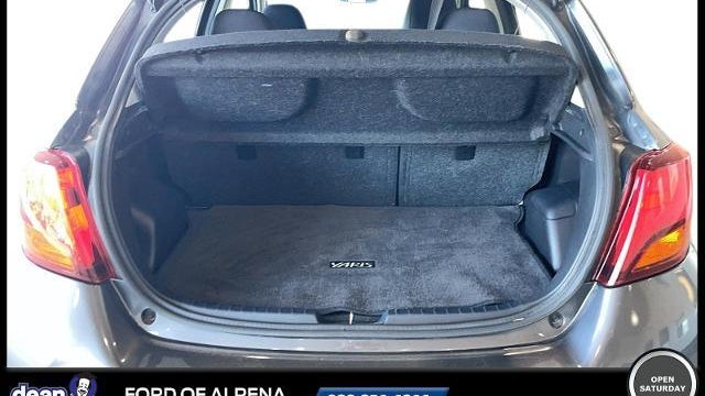 2016 Toyota Yaris 5-Door SE