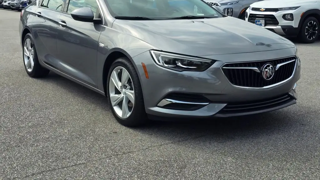 2020 Buick Regal Sportback Preferred