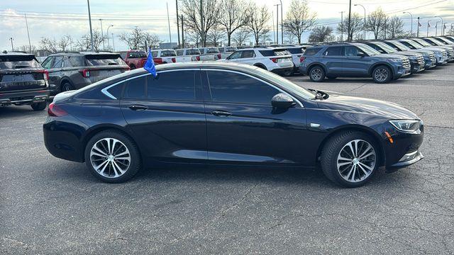 2018 Buick Regal Sportback Essence