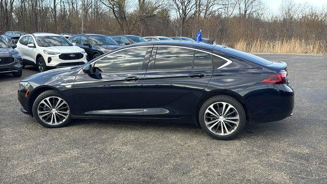 2018 Buick Regal Sportback Essence