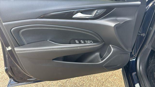2018 Buick Regal Sportback Essence