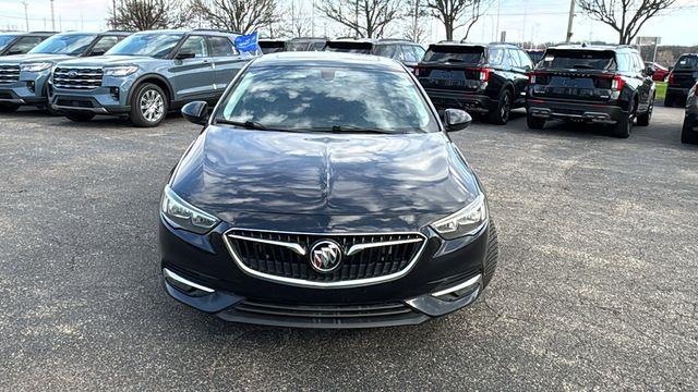 2018 Buick Regal Sportback Essence