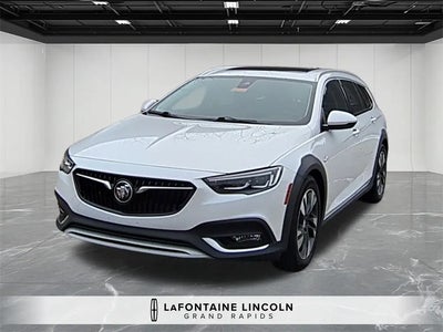 2018 Buick Regal Tourx AWD Essence 4DR Wagon