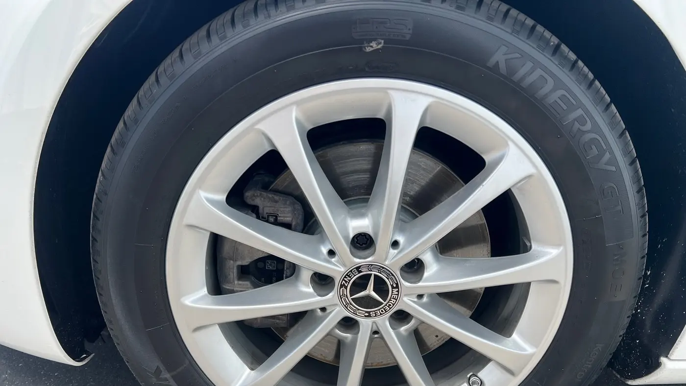 2022 Mercedes-Benz A-Class A 220