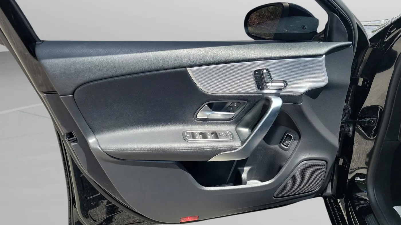 2020 Mercedes-Benz A-Class A 220