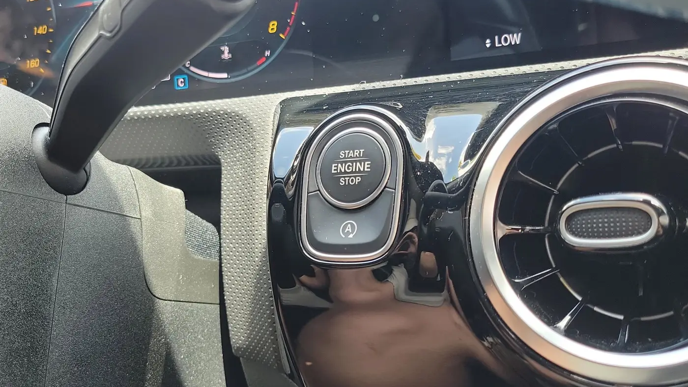 2020 Mercedes-Benz A-Class A 220