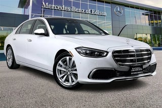 2026 Mercedes-Benz S-Class with Manufaktur Moonlight White Metallic Exterior