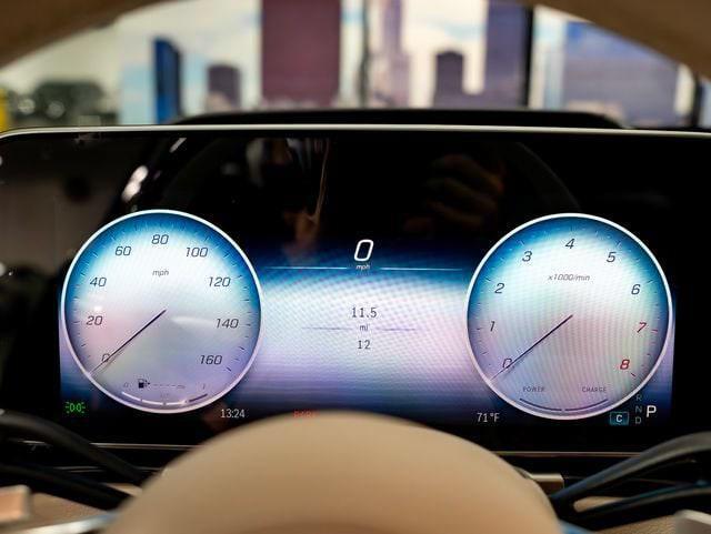 2026 Mercedes-Benz S-class - $144,252