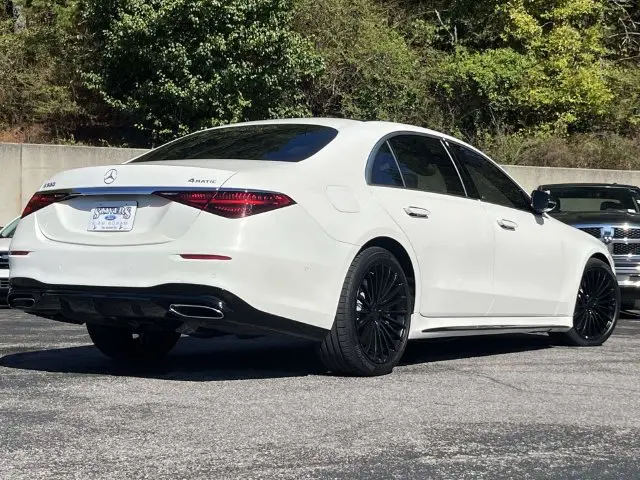 2022 Mercedes-Benz S-class - $67,990