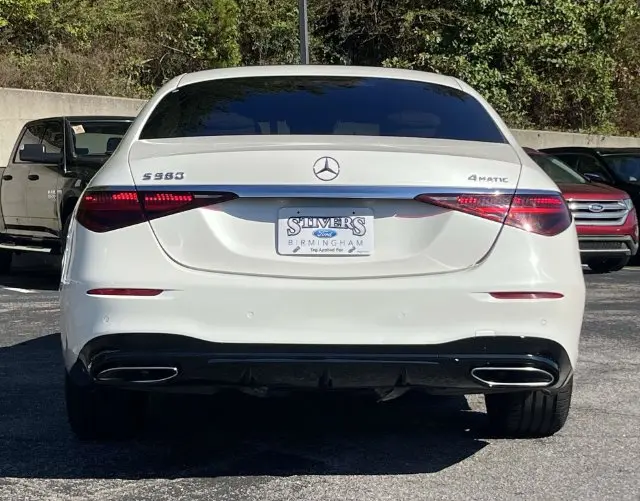 2022 Mercedes-Benz S-class - $67,990