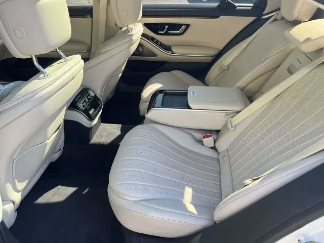 2022 Mercedes-Benz S-class - $67,990