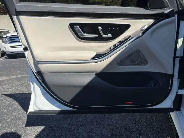 2022 Mercedes-Benz S-class - $67,990