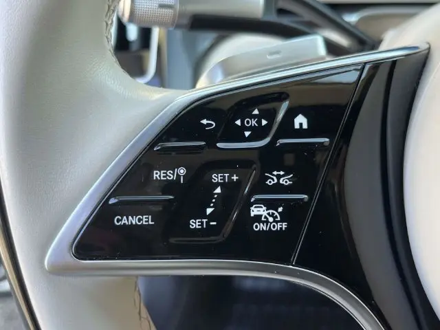 2022 Mercedes-Benz S-class - $67,990