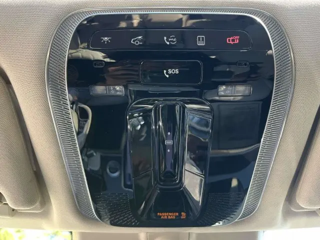 2022 Mercedes-Benz S-class - $67,990