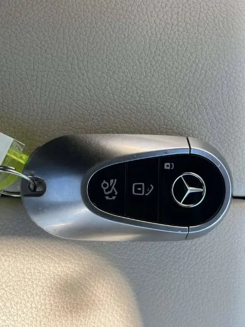 2022 Mercedes-Benz S-class - $67,990