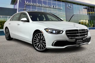 2025 Mercedes-Benz S-Class with Manufaktur Moonlight White Metallic Exterior